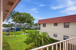 47 Saxony A, Delray Beach, FL 33446 - Photo 24