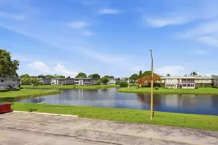 47 Saxony A, Delray Beach, FL 33446 - Photo 32