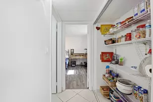 47 Saxony A, Delray Beach, FL 33446 - Photo 18