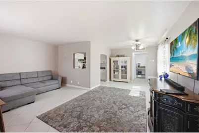 47 Saxony A, Delray Beach, FL 33446 - Photo 8