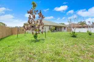 1250 SW Patricia Ave, Port Saint Lucie, FL 34953 - Photo 40