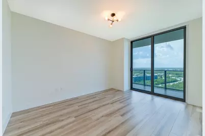 16385 Biscayne Boulevard #2502, North Miami Beach, FL 33160 - Photo 18