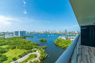16385 Biscayne Blvd, North Miami Beach, FL 33160 - Photo 1