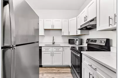 2555 NE 11th Street #104, Fort Lauderdale, FL 33304 - Photo 4
