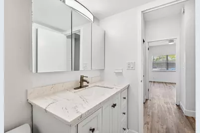 2555 NE 11th Street #104, Fort Lauderdale, FL 33304 - Photo 12