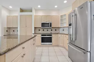 6370 Stonehurst Cir, Lake Worth, FL 33467 - Photo 16