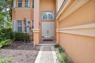 6370 Stonehurst Cir, Lake Worth, FL 33467 - Photo 2