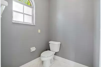 6370 Stonehurst, Lake Worth, FL 33467 - Photo 38