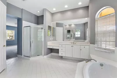 6370 Stonehurst Circle, Lake Worth, FL 33467 - Photo 38