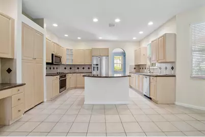 6370 Stonehurst Circle, Lake Worth, FL 33467 - Photo 14