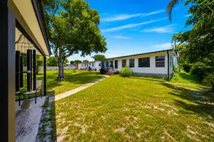1105 Jasmine Ave, Fort Pierce, FL 34982 - Photo 34