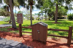 903 SE Camelot Gardens Blvd SE, Port Saint Lucie, FL 34952 - Photo 82