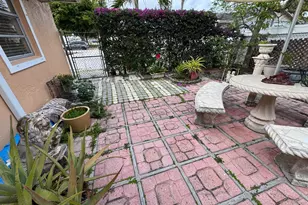 966 Sumter Rd E, West Palm Beach, FL 33415 - Photo 20