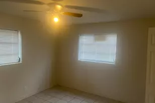 2410 SW 44th Ave, Fort Lauderdale, FL 33317 - Photo 10