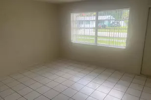 2410 SW 44th Ave, Fort Lauderdale, FL 33317 - Photo 8
