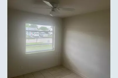 2410 SW 44th Avenue, Fort Lauderdale, FL 33317 - Photo 12