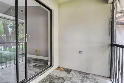 301 Club Circle #208, Boca Raton, FL 33487 - Photo 32