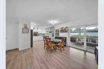 834 Ramblewood Drive, Coral Springs, FL 33071 - Photo 2