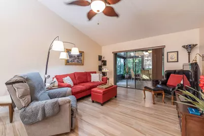 10860 Stafford Circle N, Boynton Beach, FL 33436 - Photo 8