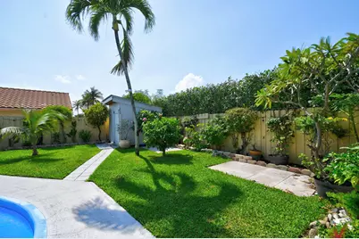 5817 Laurel Green Circle, Boynton Beach, FL 33437 - Photo 36