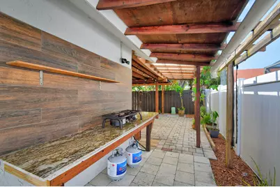 5817 Laurel Green Circle, Boynton Beach, FL 33437 - Photo 46