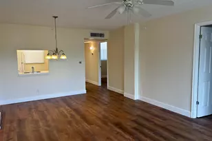 109 Royal Pk Dr, Oakland Park, FL 33309 - Photo 2