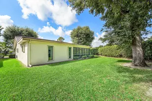 7852 Cloverfield Cir, Boca Raton, FL 33433 - Photo 30