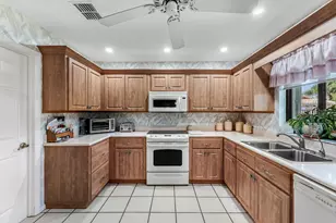 7852 Cloverfield Cir, Boca Raton, FL 33433 - Photo 22