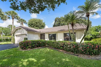 7852 Cloverfield Circle, Boca Raton, FL 33433 - Photo 2