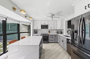 13400 Bedford Mews Ct, Wellington, FL 33414 - Photo 20