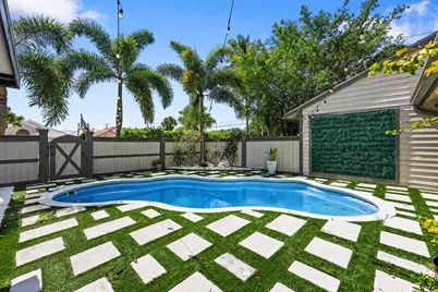 13400 Bedford Mews Court, Wellington, FL 33414 - Photo 32