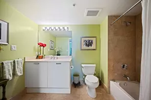 2011 N Ocean Blvd, Fort Lauderdale, FL 33305 - Photo 22