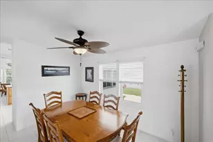 8391 Delphinium Ct, Port Saint Lucie, FL 34952 - Photo 4