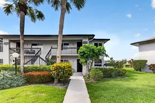 5650 Spindle Palm Ct, Delray Beach, FL 33484 - Photo 2