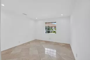 300 NW 42nd St, Boca Raton, FL 33431 - Photo 12
