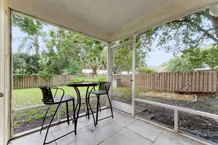 1135 38th Ave, Vero Beach, FL 32960 - Photo 12