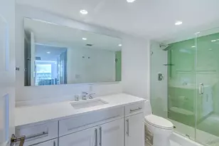 5510 N Ocean Dr, Singer Island, FL 33404 - Photo 30