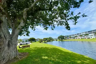2069 Oakridge F, Deerfield Beach, FL 33442 - Photo 18