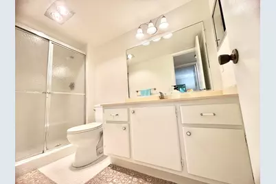 2069 Oakridge F #Unit 2069, Deerfield Beach, FL 33442 - Photo 8