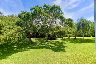2069 Oakridge F, Deerfield Beach, FL 33442 - Photo 22