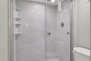 5440 N Ocean Dr, Singer Island, FL 33404 - Photo 36