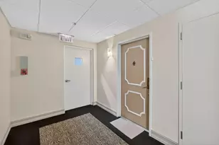 5440 N Ocean Dr, Singer Island, FL 33404 - Photo 44