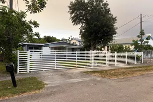 5421 SW 24th St, West Park, FL 33023 - Photo 2