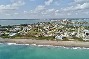 1115 Hernando St, Fort Pierce, FL 34949 - Photo 1