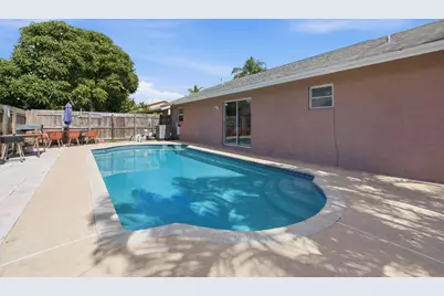 5635 Lake George Place, Lake Worth, FL 33463 - Photo 34