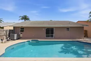 5635 Lake George Pl, Lake Worth, FL 33463 - Photo 28