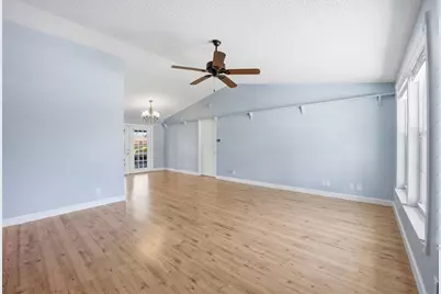 5053 N Saint John Ave Avenue N, Boynton Beach, FL 33472 - Photo 6