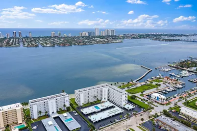 301 Lake Shore Drive #802, Lake Park, FL 33403 - Photo 52