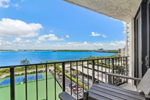 5420 N Ocean Dr, West Palm Beach, FL 33404 - Photo 28