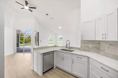 2635 SE Morningside Boulevard, Port Saint Lucie, FL 34952 - Photo 16